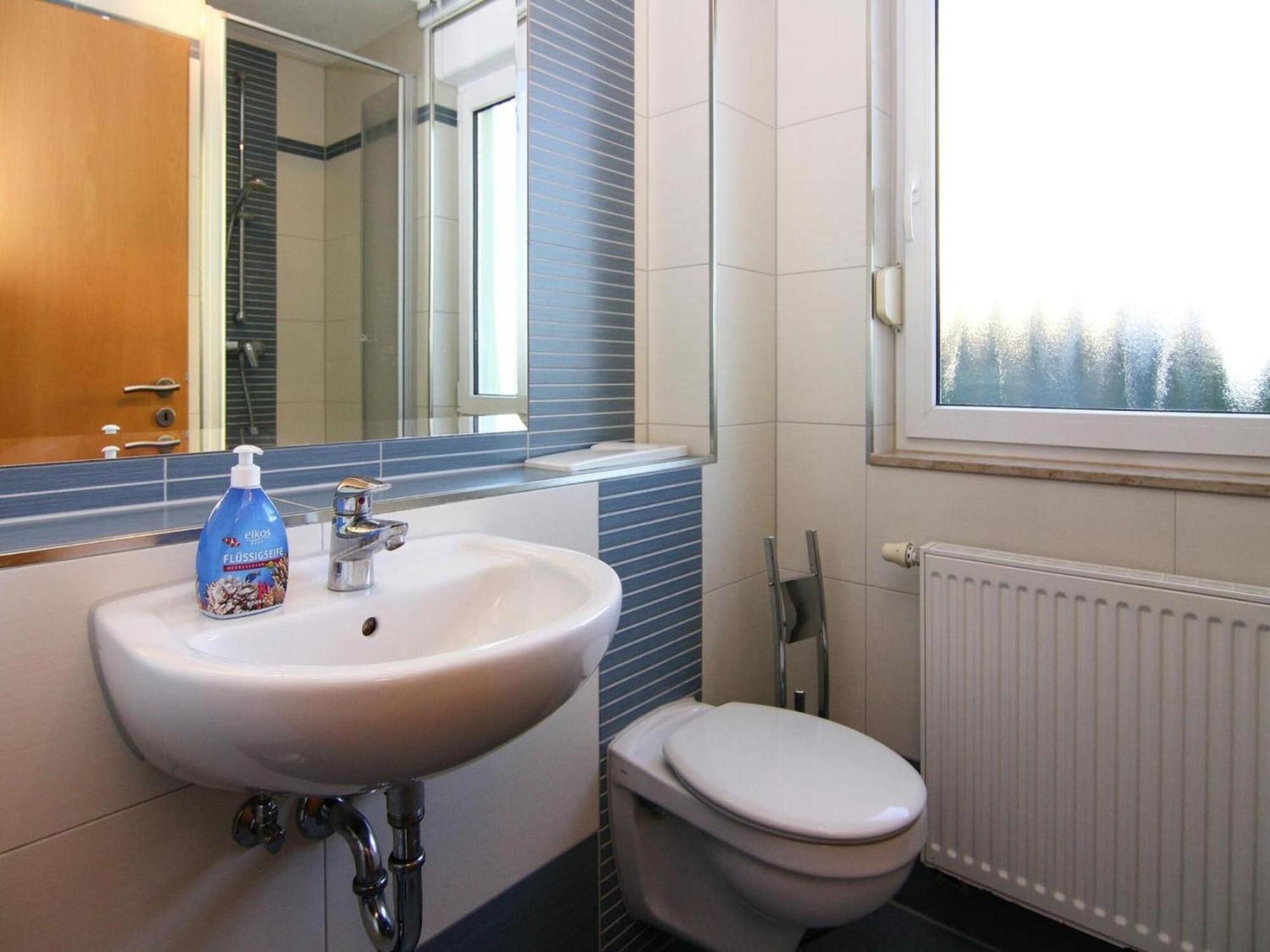 Villa Doppelhaushaelfte In Zingst Esterno foto